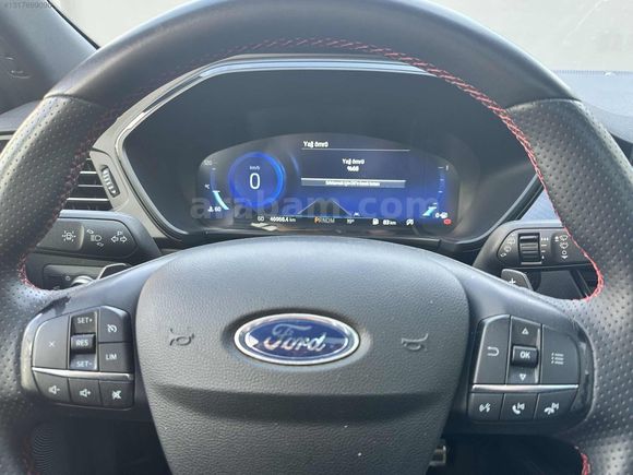 2023 MDL//KUGA//BOYASIZ//İLK SAHİP//YETKİLİ SERVİS B.
