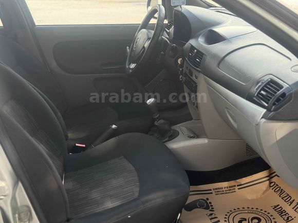 ALPEREN OTO'dan 2012 RENAULT SYMBOL 1.2 16V EXPRESSİON