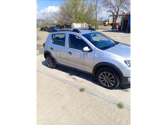 Sahibinden Dacia Sandero 1.5 dCi Stepway 2015 Model