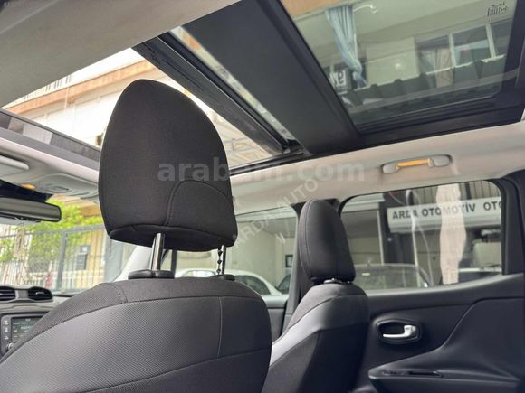 DEĞIŞENSİZ CAM TAVAN RENEGADE LİMİTED OTOMATİK VİTES