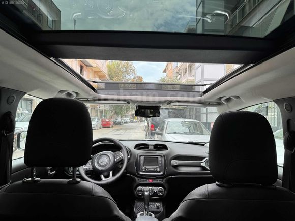 DEĞIŞENSİZ CAM TAVAN RENEGADE LİMİTED OTOMATİK VİTES