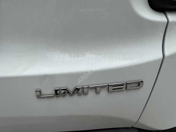 DEĞIŞENSİZ CAM TAVAN RENEGADE LİMİTED OTOMATİK VİTES