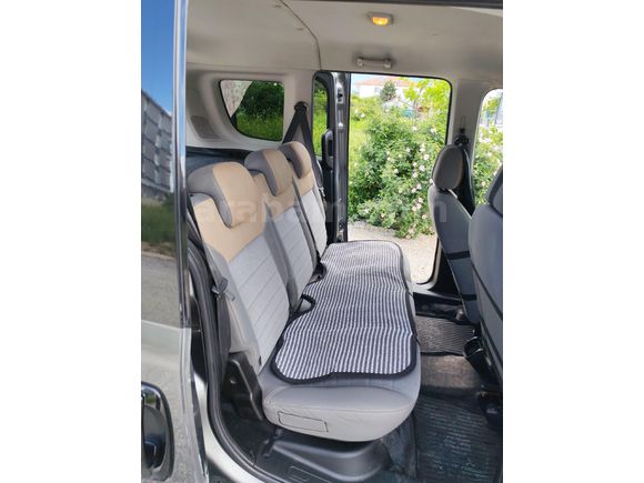 Sahibinden Fiat Doblo Combi 1.3 Multijet Premio Plus 2015 Model