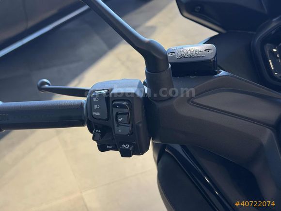 YÜCEYURT 2024 YAMAHA XMAX 250 TECH MAX SIFIR HATA