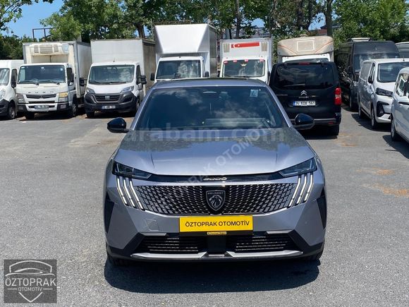 ÖZTOPRAK-2025 PEUGEOT 3008 ALLURE 1.2 MHEV HATASIZ-4.75 VADE