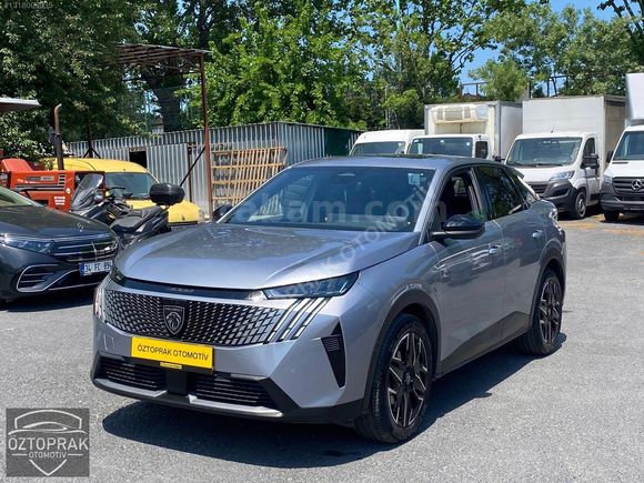 ÖZTOPRAK-2025 PEUGEOT 3008 ALLURE 1.2 MHEV HATASIZ-4.75 VADE