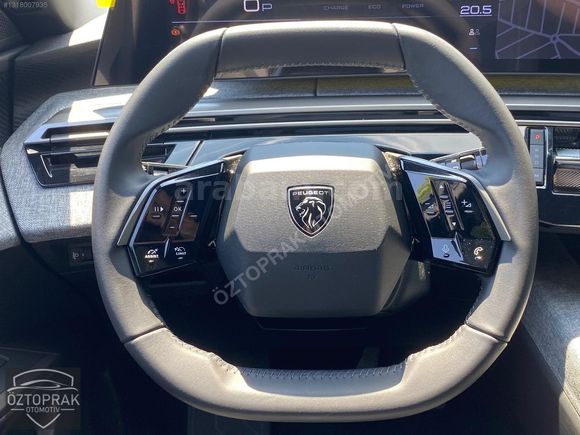 ÖZTOPRAK-2025 PEUGEOT 3008 ALLURE 1.2 MHEV HATASIZ-4.75 VADE
