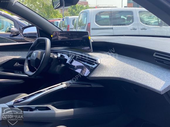 ÖZTOPRAK-2025 PEUGEOT 3008 ALLURE 1.2 MHEV HATASIZ-4.75 VADE