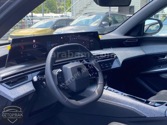 ÖZTOPRAK-2025 PEUGEOT 3008 ALLURE 1.2 MHEV HATASIZ-4.75 VADE
