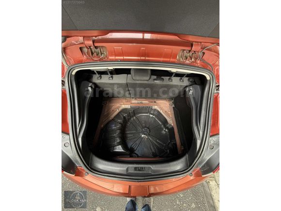 2012 RENAULT MEGANE 3 COUPE İSTER PARÇA OLARAK İSTER KOMPLE !!
