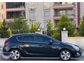 2012 OPEL ASTRA SPORT SANRUFLU AİLE ARACI