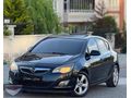 2012 OPEL ASTRA SPORT SANRUFLU AİLE ARACI