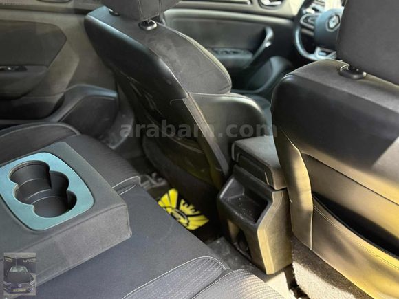 2016 Model Touc 1.5 dci