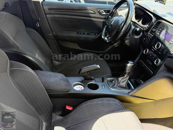 2016 Model Touc 1.5 dci