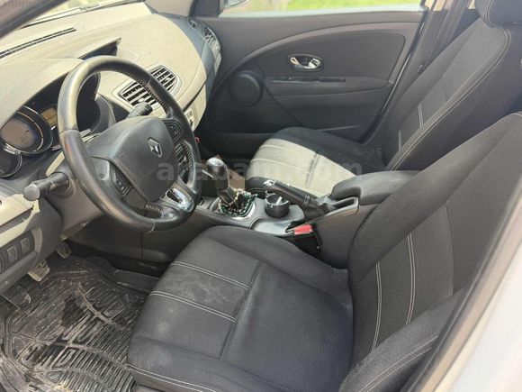 ELIT 01 AUTO'DAN BAKIMLI MASRAFSIZ MEGANE