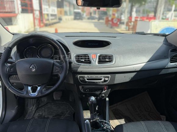 ELIT 01 AUTO'DAN BAKIMLI MASRAFSIZ MEGANE