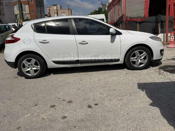ELIT 01 AUTO'DAN BAKIMLI MASRAFSIZ MEGANE