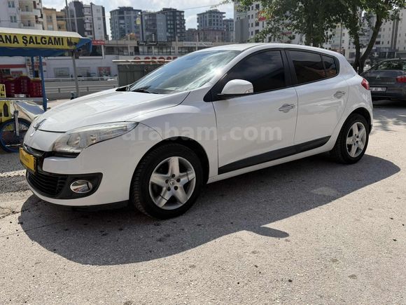 ELIT 01 AUTO'DAN BAKIMLI MASRAFSIZ MEGANE