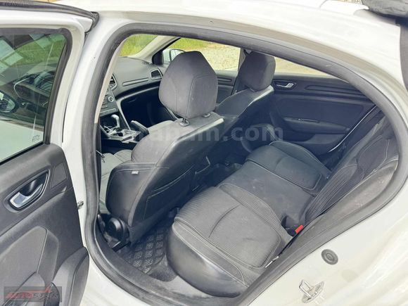 AUTO STAR'DAN UYGUN FİYATLI MEGANE