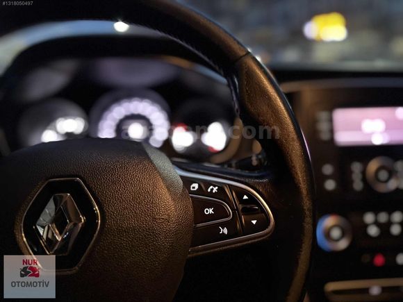 2018-1.5-DCİ-110-HP-TOUCH-EDC-SIFIR-AYARINDA-MEGANE