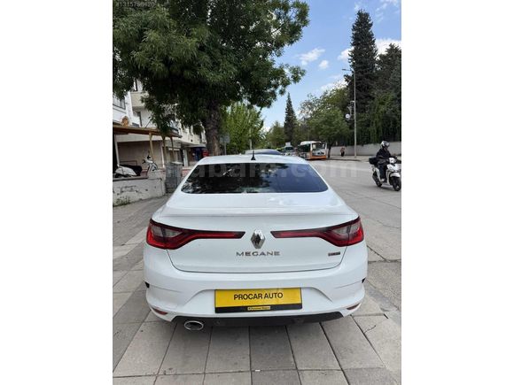 PROCAR AUTO'DAN 2016 MEGANE TOUCH