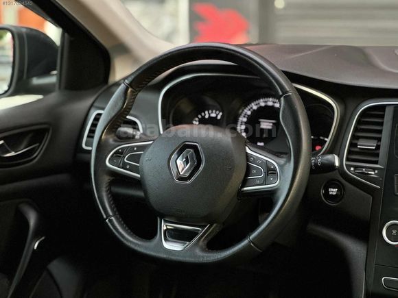 BOYASIZ HATASIZ MEGANE 1.5 DCI TOUCH 127 BİN KM