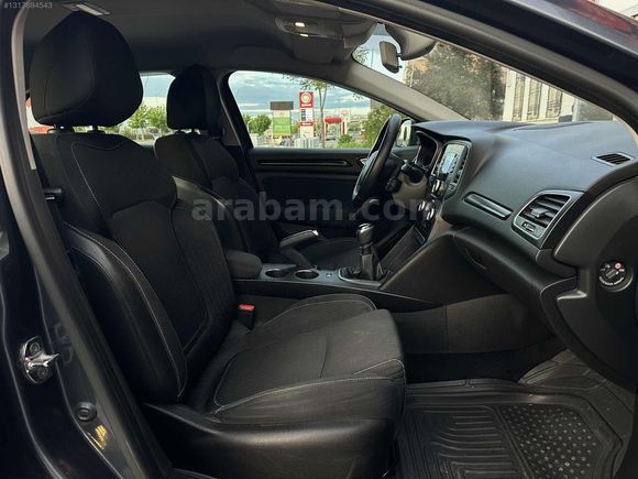BOYASIZ HATASIZ MEGANE 1.5 DCI TOUCH 127 BİN KM
