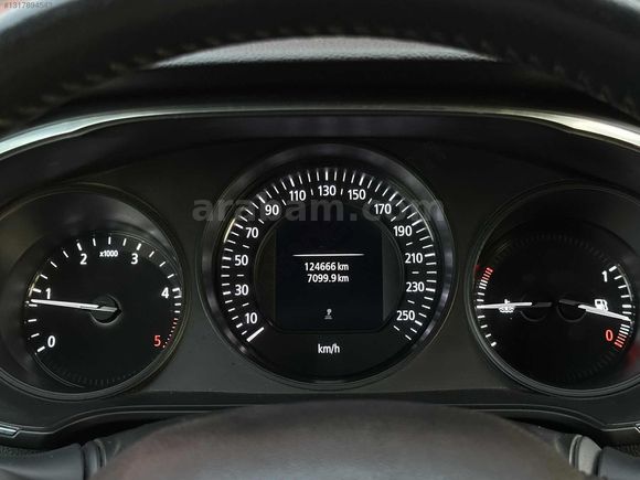 BOYASIZ HATASIZ MEGANE 1.5 DCI TOUCH 127 BİN KM