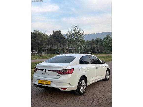 2016 182000KM DİZEL OTOMATİK VİTES MEGANE4 TOUCH