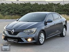 Otomatik vites 2018 Megane 1.5 Dci TOUCH Yanda 2 parça boyalı...