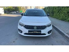 Galeriden Fiat Egea 1.6 Multijet Lounge Plus 2016 Model İstanbul