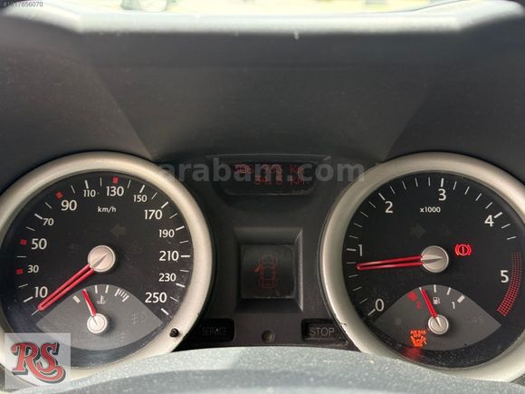 2006 BAKIMLI İLK ELDEN MEĞAN KREDİ KARTI 12 TAKSİT İMKANI.