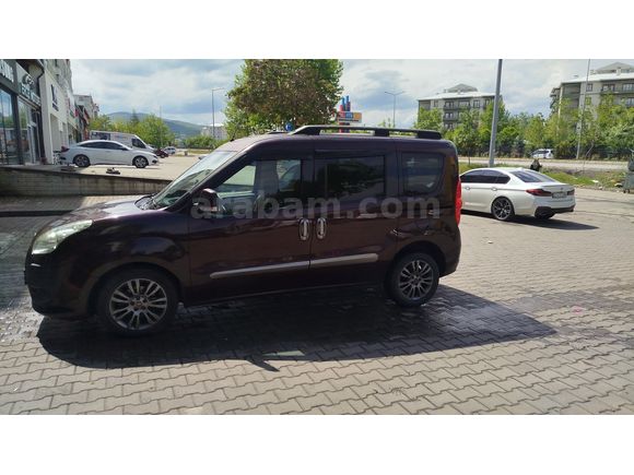 Sahibinden Fiat Doblo Combi 1.6 Multijet Premio 2011 Model 