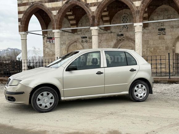 Sahibinden Skoda Fabia 1.2 Classic 2006 Model 