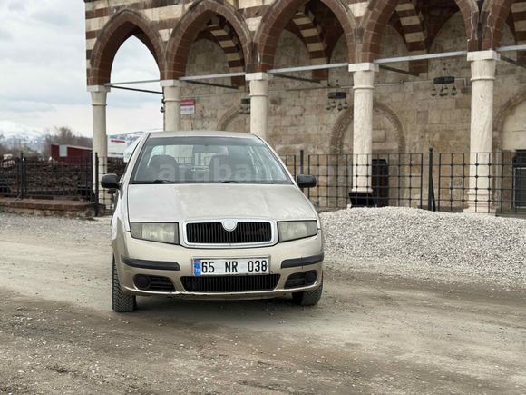 Sahibinden Skoda Fabia 1.2 Classic 2006 Model 