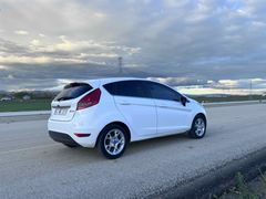 Sahibinden Ford Fiesta 1.4 TDCi Titanium 2012 Model  230.000 km Beyaz