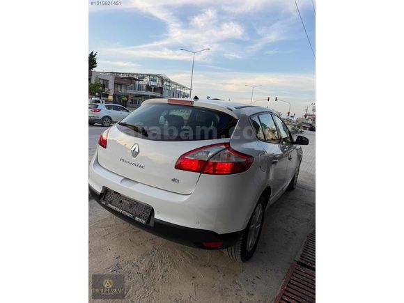 2013 MEGANE İCON 1.5 DCİ manuel 6 ileri 110 BG 163.000 km