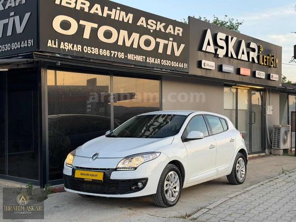 2013 MEGANE İCON 1.5 DCİ manuel 6 ileri 110 BG 163.000 km