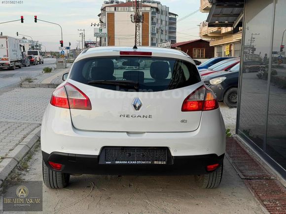 2013 MEGANE İCON 1.5 DCİ manuel 6 ileri 110 BG 163.000 km