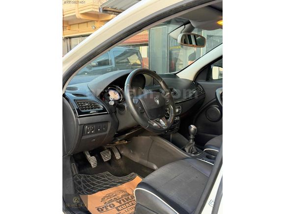 2013 MEGANE İCON 1.5 DCİ manuel 6 ileri 110 BG 163.000 km