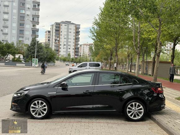 İLK ELDEN HATASIZ BOYASIZ FULL PAKET MEGANE-4