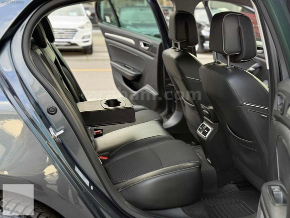 2017 RENAULT MEGANE 1.5 DCİ İCON HATASIZ BAKIMLI ÇEKİ DEMİRLİ