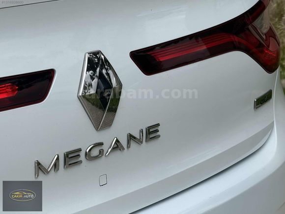 ÇAKIR AUTO'DAN DEGİŞENSİZ BAKIMLI MEGANE