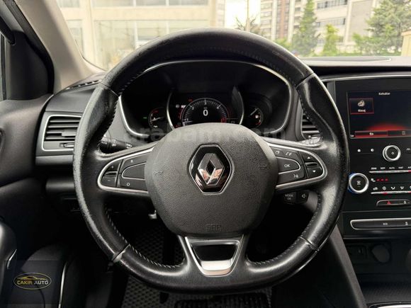 ÇAKIR AUTO'DAN DEGİŞENSİZ BAKIMLI MEGANE