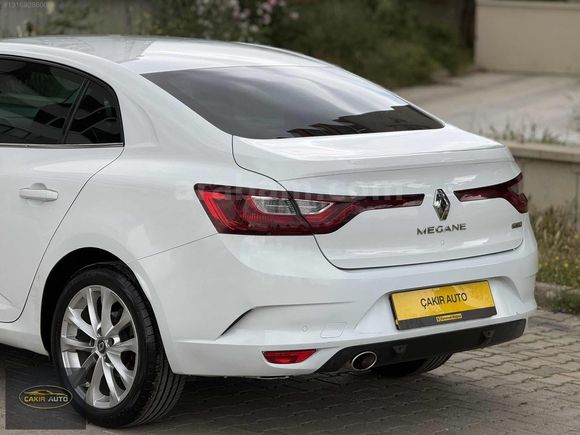 ÇAKIR AUTO'DAN DEGİŞENSİZ BAKIMLI MEGANE
