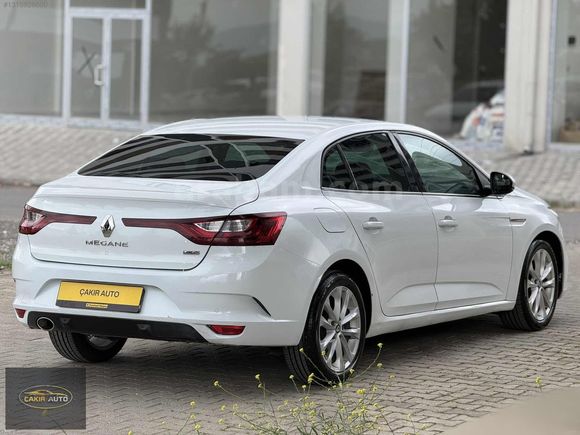 ÇAKIR AUTO'DAN DEGİŞENSİZ BAKIMLI MEGANE