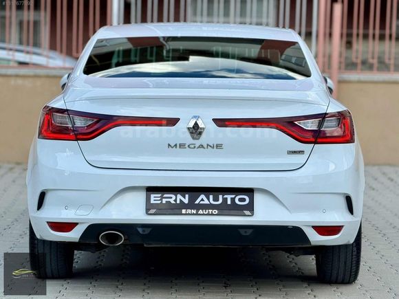 ERN AUTO'DAN 2017 ÇKŞ'Lı MEGANE 1.5 DCI ICON 159 BIN KM BOYASIZ