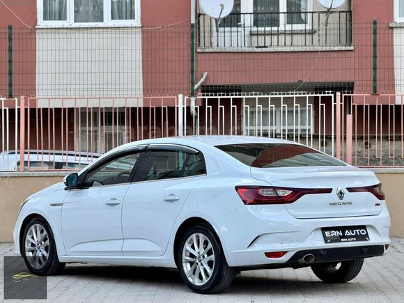 ERN AUTO'DAN 2017 ÇKŞ'Lı MEGANE 1.5 DCI ICON 159 BIN KM BOYASIZ