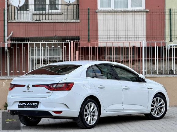 ERN AUTO'DAN 2017 ÇKŞ'Lı MEGANE 1.5 DCI ICON 159 BIN KM BOYASIZ