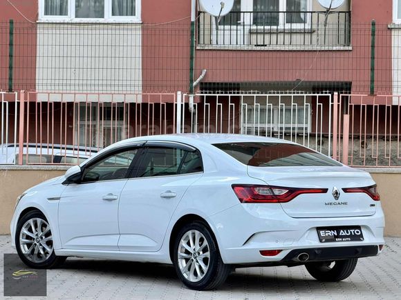 ERN AUTO'DAN 2017 ÇKŞ'Lı MEGANE 1.5 DCI ICON 159 BIN KM BOYASIZ